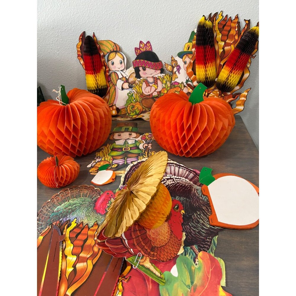 18 Vintage Thanksgiving Die Cut Wall Decor Honeycomb Pumpkin Centerpiece Corn Pi